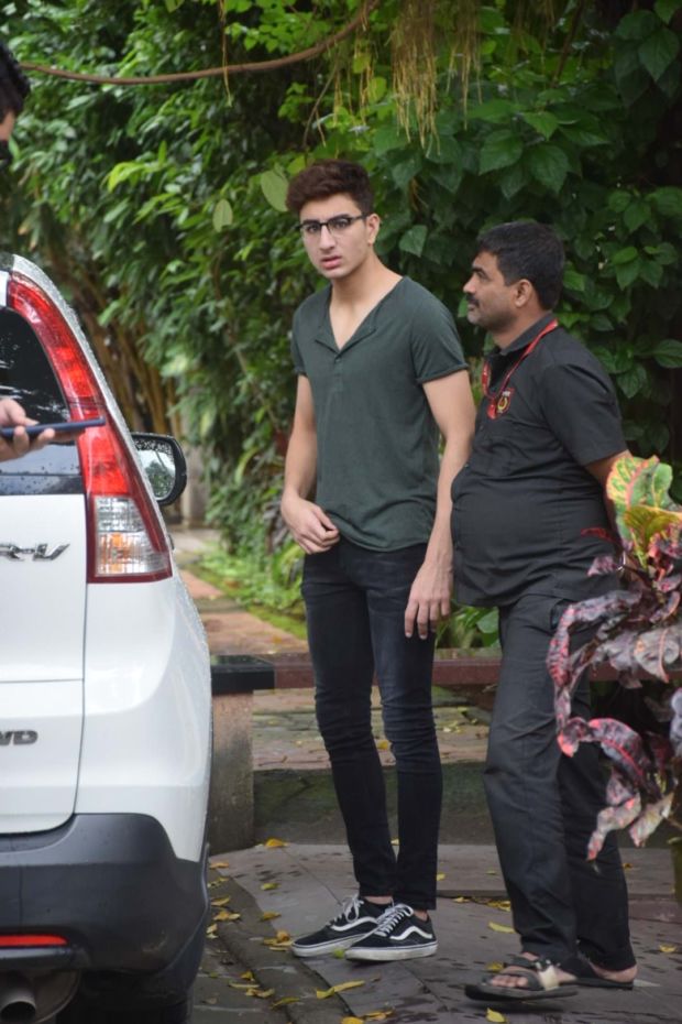 Ibrahim Ali Khan’s Geek God Look Is To Die For