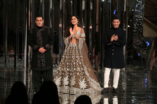 Salman Khan And Katrina Kaif, The Most Lovely Showstoppers In B-Town