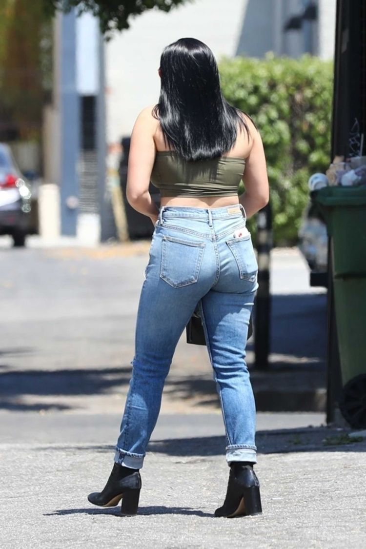 Ariel Winter Leaving Nine Zero One Hair Salon In LA