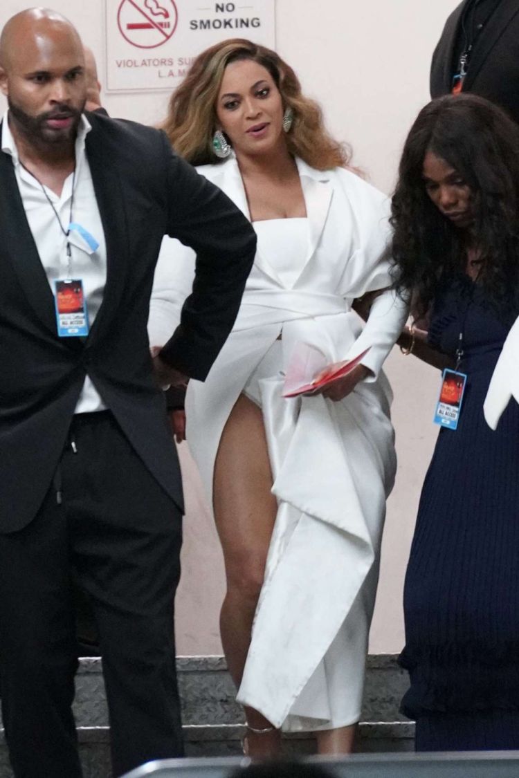 Beyonce Knowles Arrives At NAACP Image Awards In Hollywood