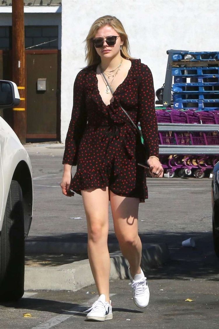 Pretty Chloe Grace Moretz Candids In Los Angeles