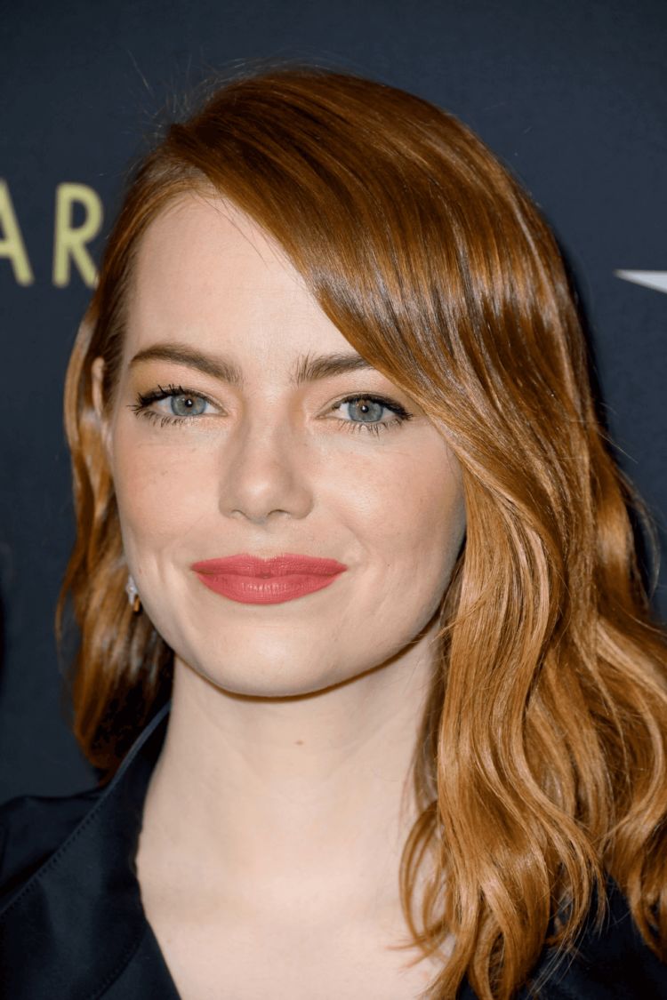 Emma Stone In Black At 19th Annual AFI Awards | GlamGalz.com