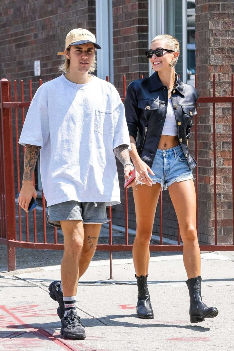 Hailey Baldwin And Justin Bieber Out In New York