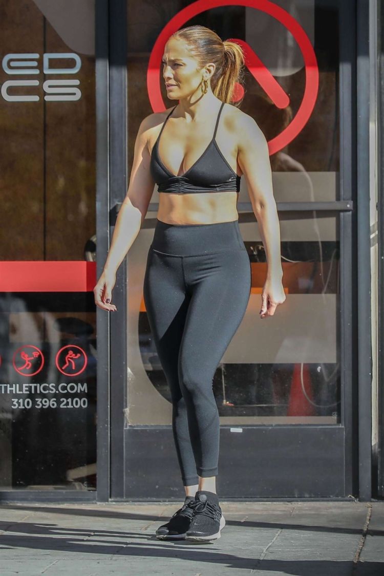 Jennifer Lopez Candids At A Gym In Venice