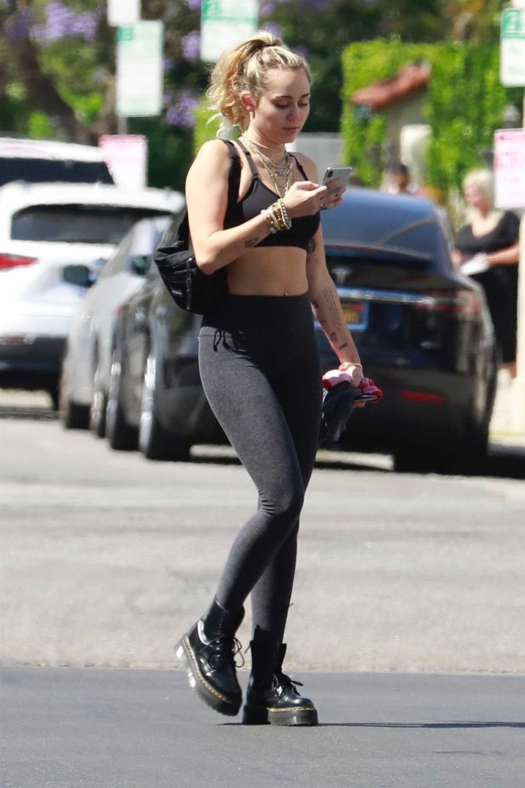 Miley Cyrus Outside A Gym Candids In Los Angeles