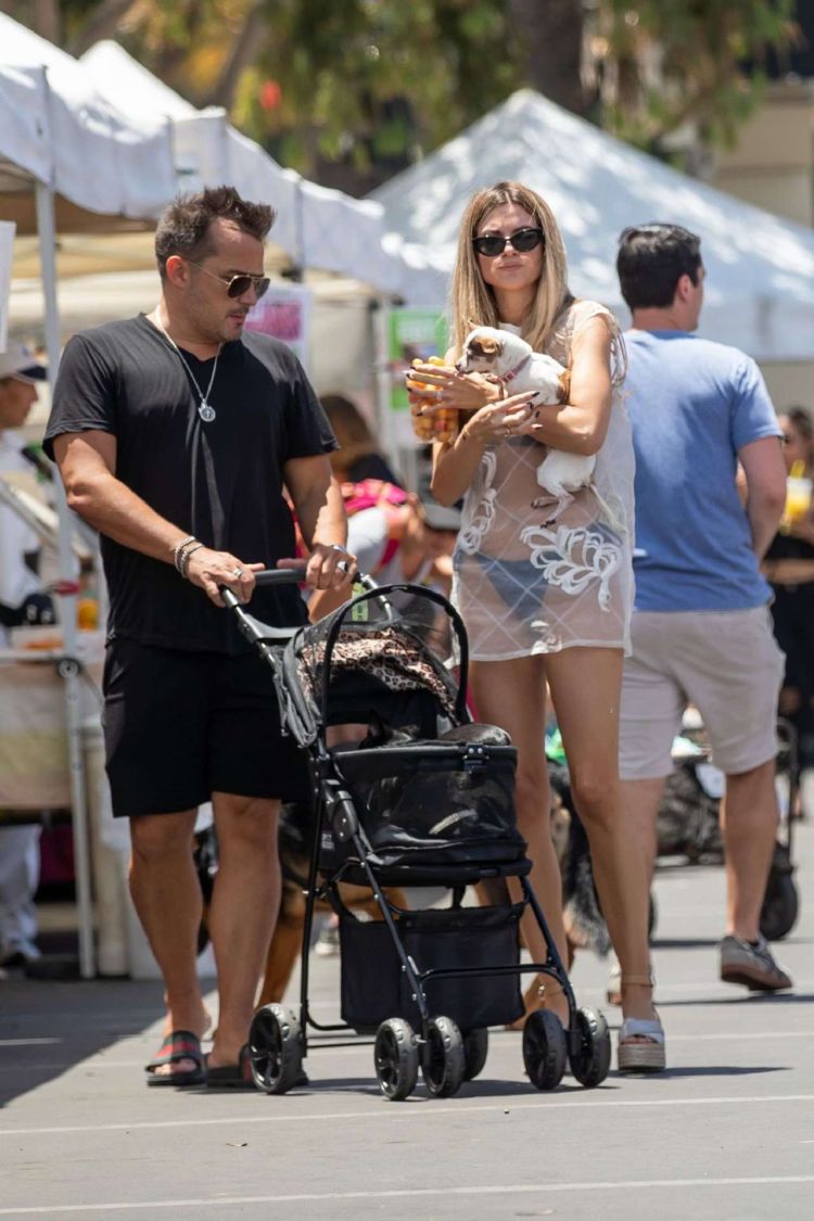 Rachel McCord Candids At The Farmers Market With Her Dogs In LA