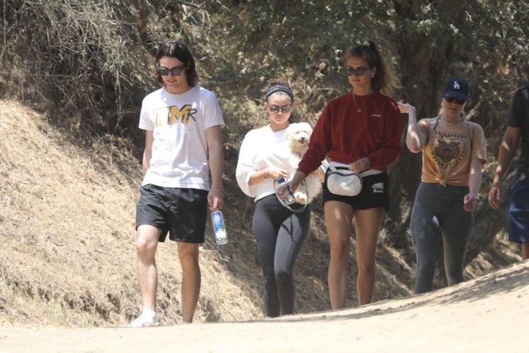 Selena Gomez Out For A Hike With Her Friends And Her New Puppy