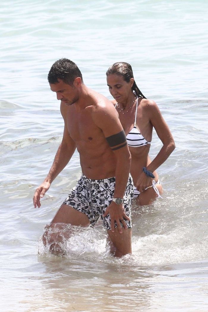Adriana Fossa In Bikini At A Beach In Miami