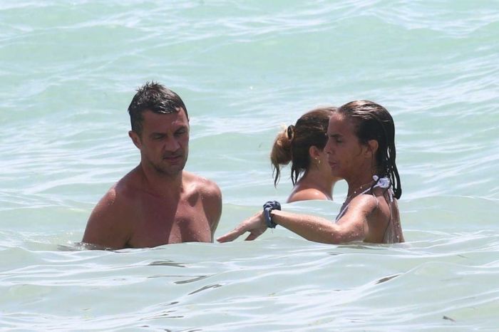 Adriana Fossa In Bikini At A Beach In Miami