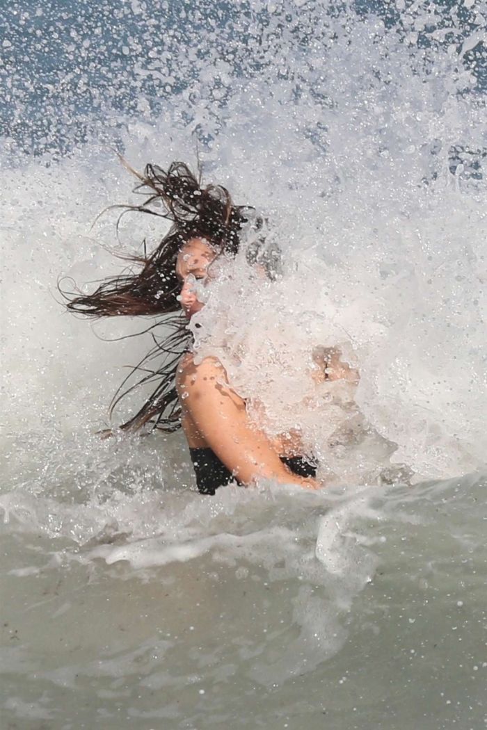 Alexis Ren On A Vacation In Black Bikini At A Beach In Tulum