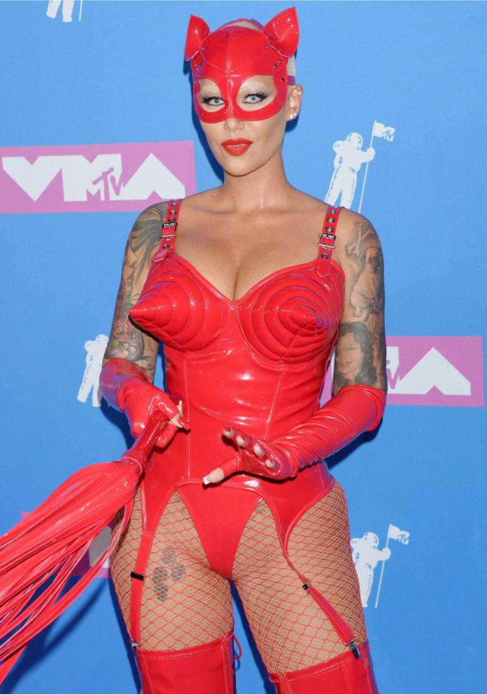 Amber Rose In All Red At MTV Video Music Awards 2018