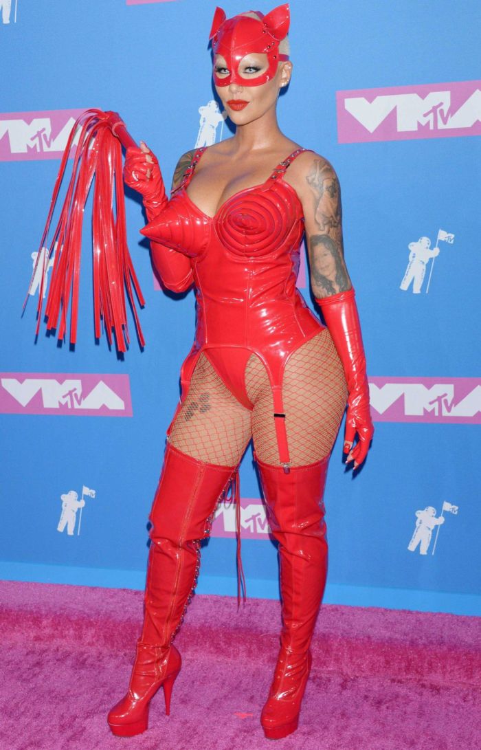 Amber Rose In All Red At MTV Video Music Awards 2018