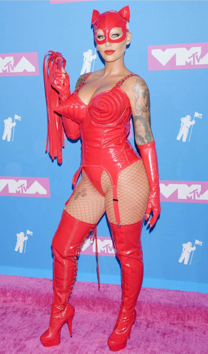 Amber Rose In All Red At MTV Video Music Awards 2018