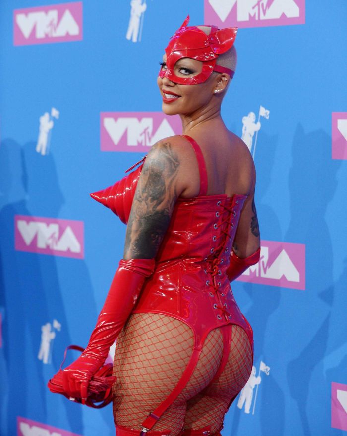 Amber Rose In All Red At MTV Video Music Awards 2018