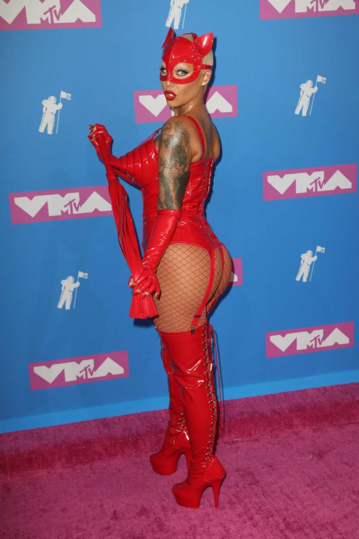 Amber Rose In All Red At MTV Video Music Awards 2018