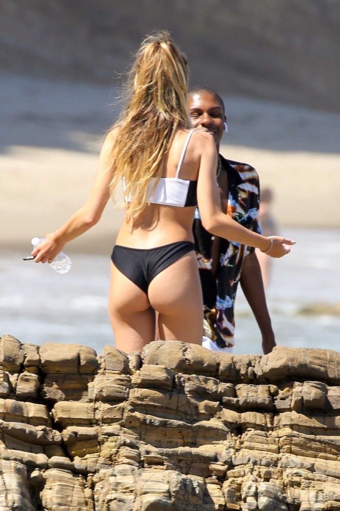 Delilah Belle Hamlin Spotted At A Beach In Malibu