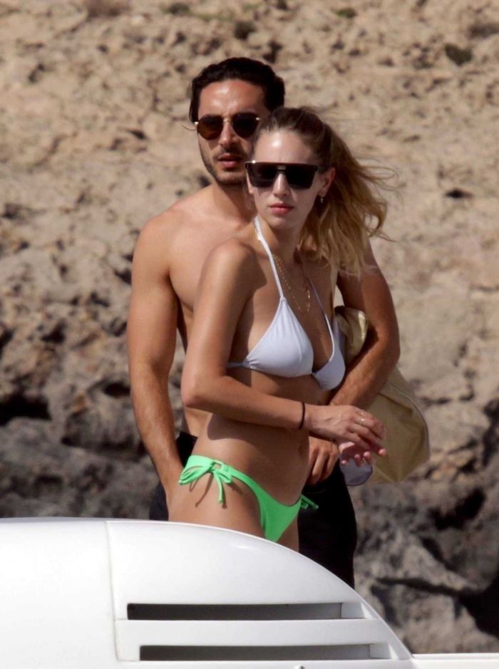 Dylan Penn On A Boat In In Bikini