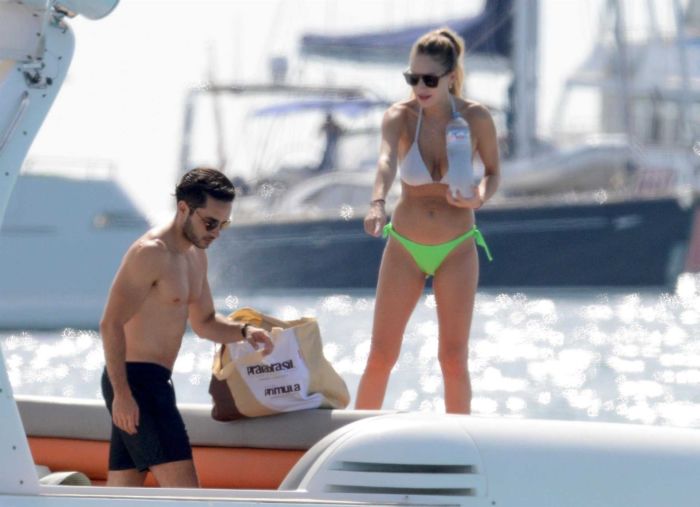 Dylan Penn On A Boat In In Bikini