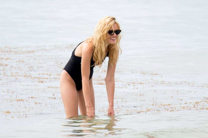 Georgia May Jagger Pose For A Swimsuit And Bikini Photoshoot
