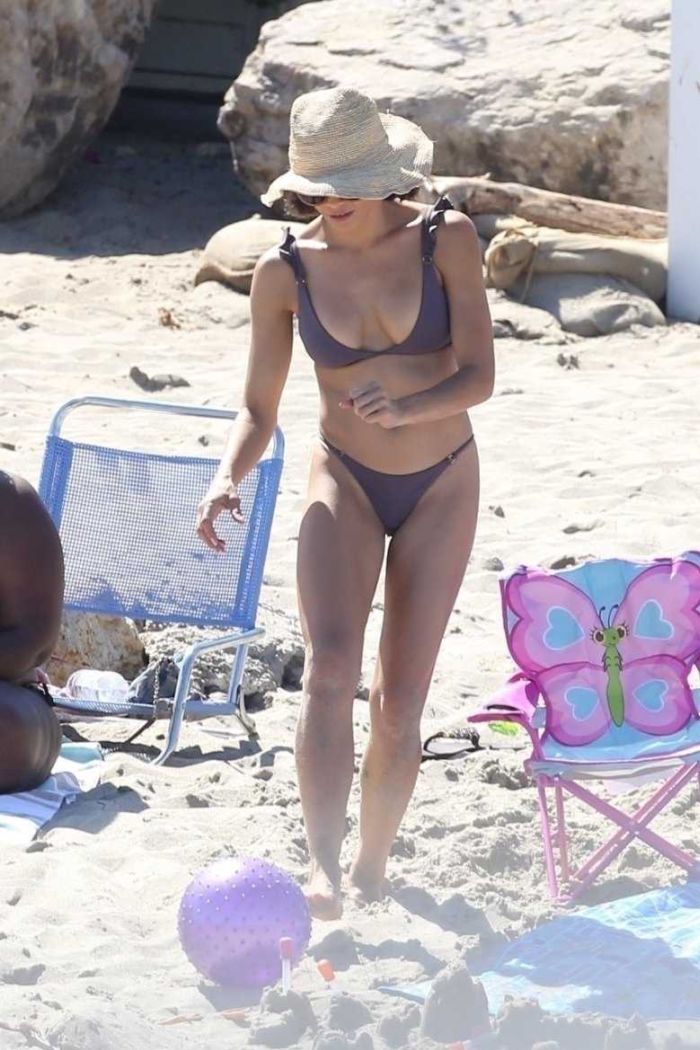 Jenna Dewan Tatum On A Bikini Vacation At Malibu Beach