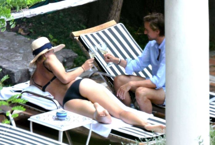 Maria Sharapova Candids In Black Bikini At The Swimming Pool