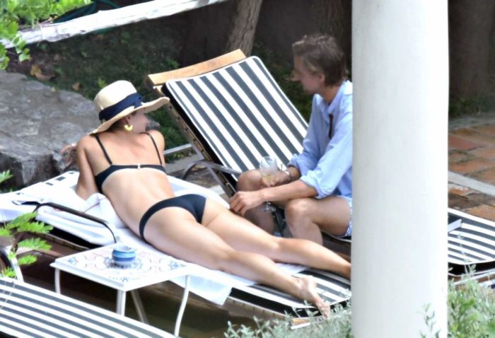 Maria Sharapova Candids In Black Bikini At The Swimming Pool