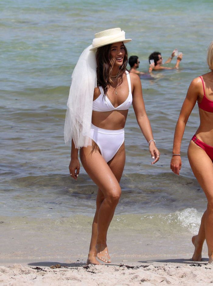 Rocky Barnes In A Bridal White Bikini At The Miami Beach