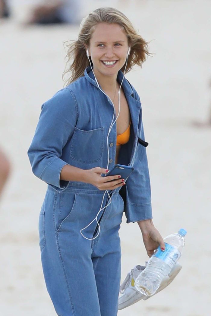 Sailor Brinkley Cook Candids In Bikini On Bondi Beach In Sydney