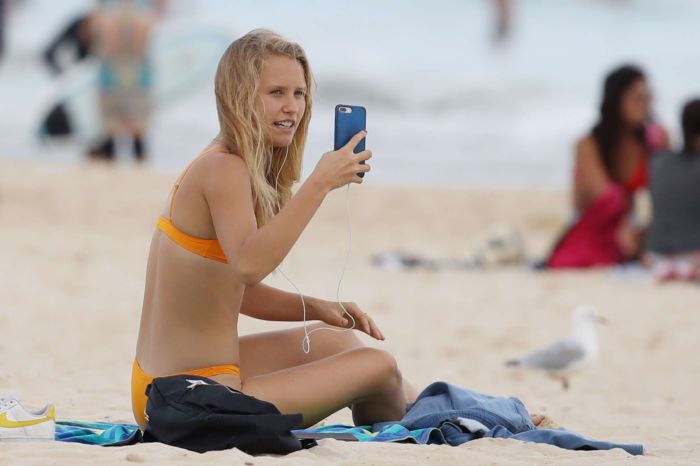 Sailor Brinkley Cook Candids In Bikini On Bondi Beach In Sydney