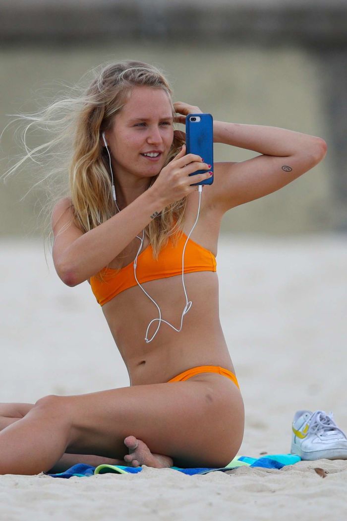 Sailor Brinkley Cook Candids In Bikini On Bondi Beach In Sydney