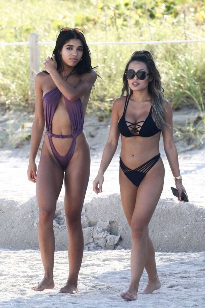 Yovanna Ventura In Swimsuit At The Beach In Miami